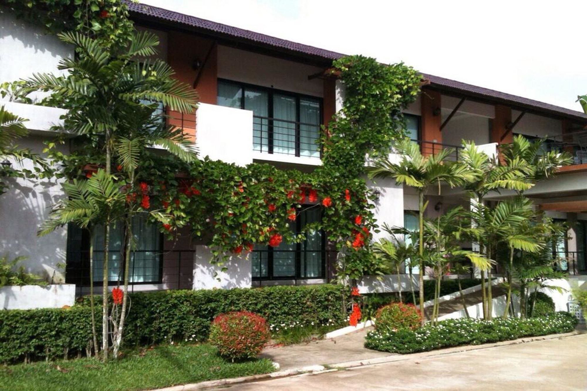 Wassana Sitdharma Guesthouse Trang Dış mekan fotoğraf